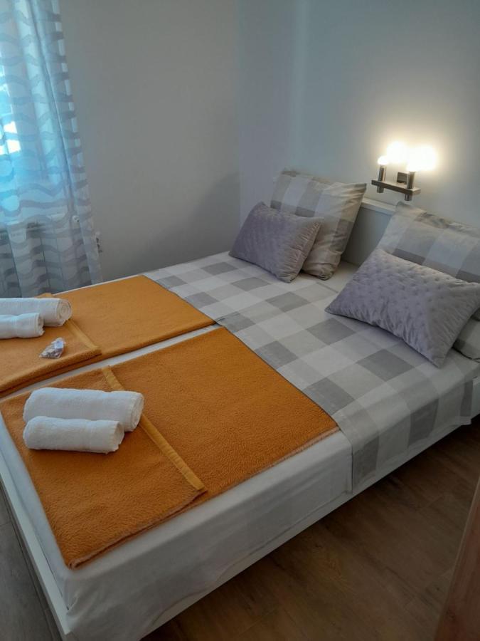 Apartment Dean Климно Экстерьер фото