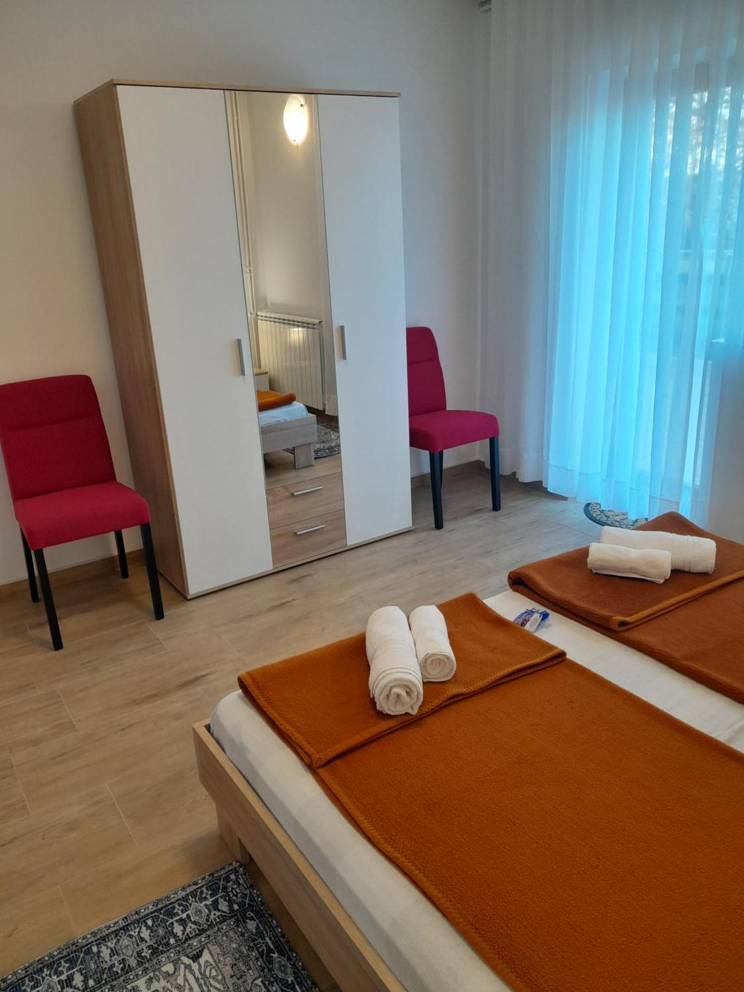Apartment Dean Климно Экстерьер фото